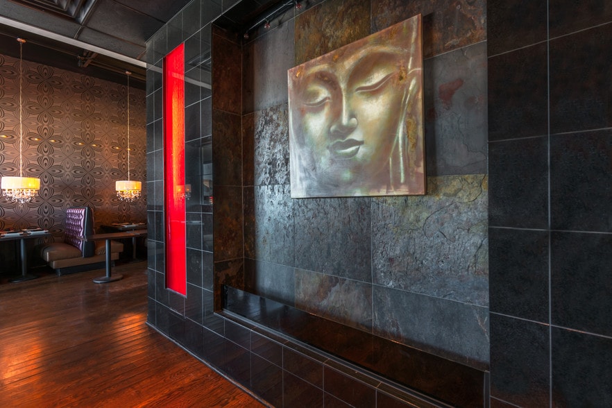 More Photos Of 675 W Golf Rd, Hoffman Estates Storefront For Lease