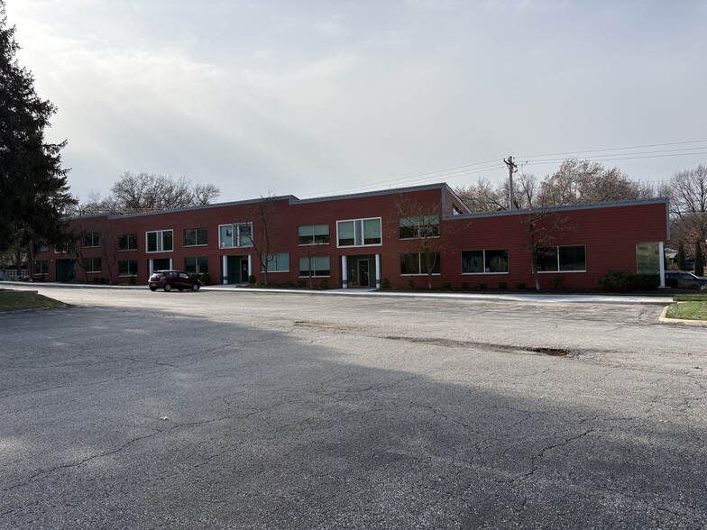 More Photos Of 7505 Nall Ave, Prairie Village Office For Sale