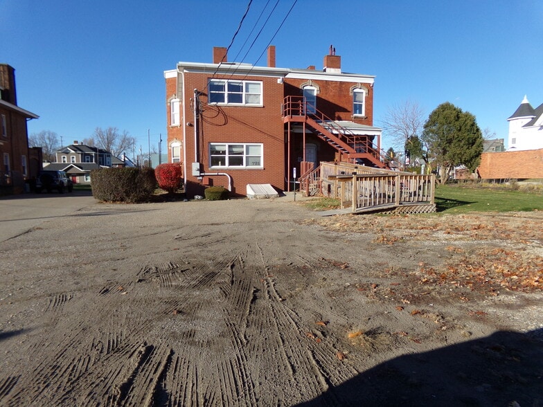 More Photos Of 721 Lincoln Way E, Massillon Office Residential For Sale