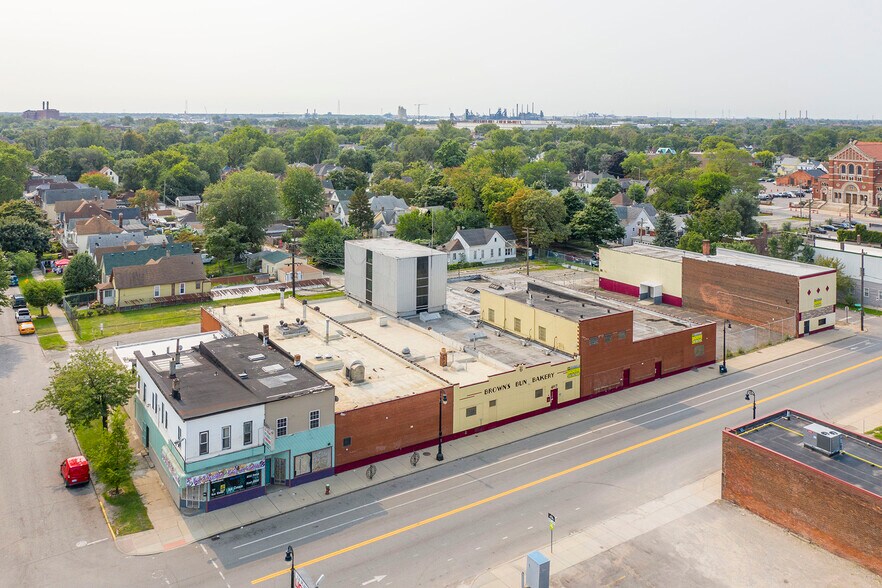 Primary Photo Of 4817 W Vernor Hwy, Detroit Food Processing For Sale
