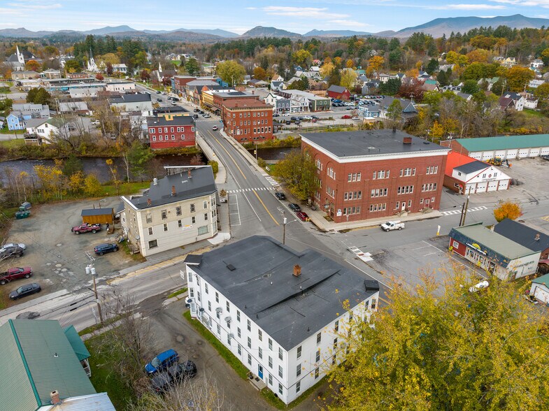 More Photos Of 4 Elm St, Lancaster Apartments For Sale