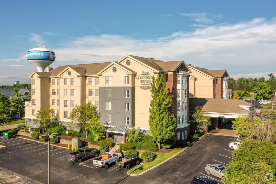 Primary Photo Of 3100 Contemporary Ln, Miamisburg Hotel For Sale