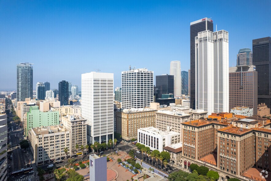 More Photos Of 510 W 6th St, Los Angeles Office For Lease