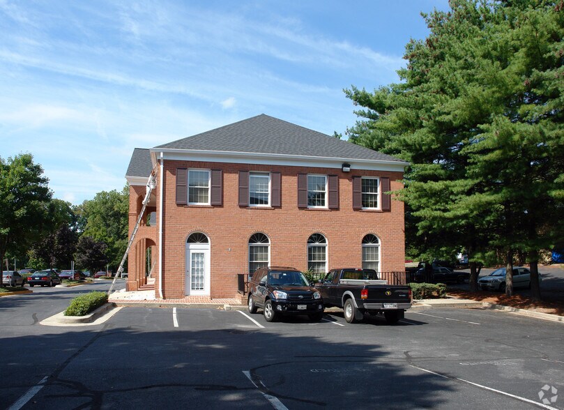 More Photos Of 1682 E Gude Dr, Rockville Office For Sale