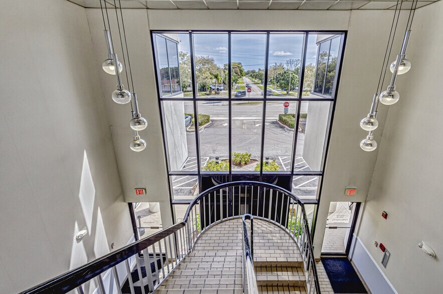 More Photos Of 9123 N Military Trl, Palm Beach Gardens Office For Lease