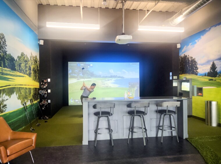 More Photos Of 755 W Big Beaver Rd, Troy Coworking Space