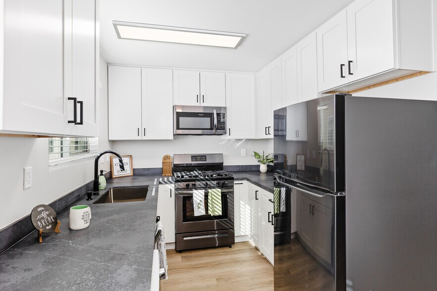 More Photos Of 4424 Mississippi St, San Diego Apartments For Sale