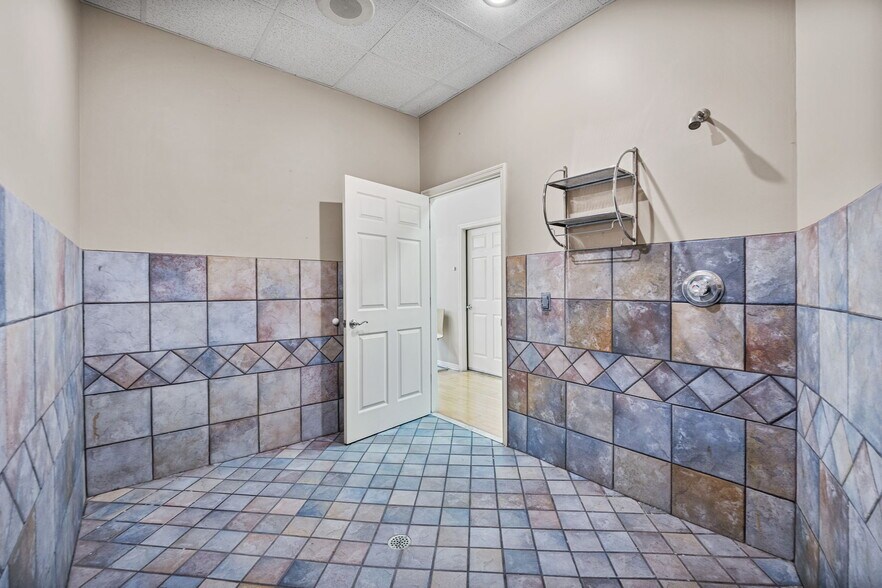 More Photos Of 14522 University Point Pl, Tampa Medical For Sale