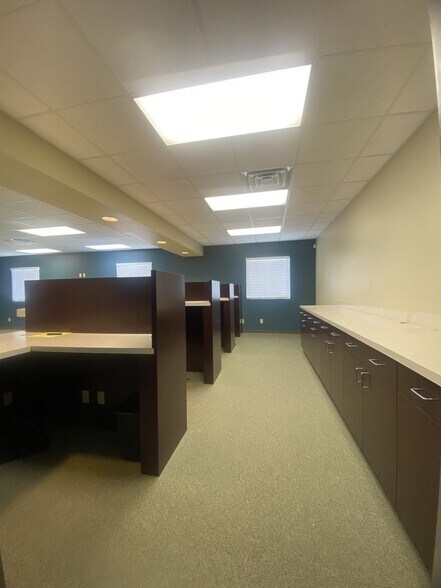 More Photos Of 280 Southfield Rd, Shreveport Freestanding For Lease