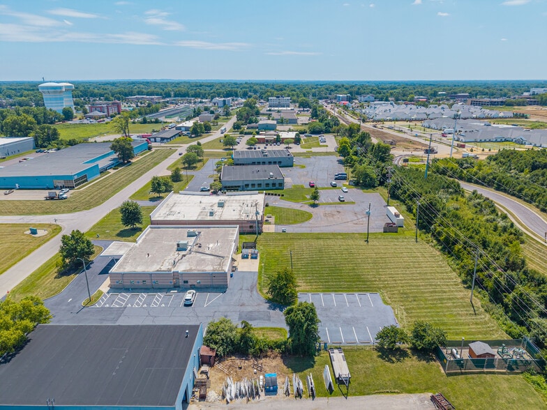 More Photos Of 275 Outerbelt St, Columbus Office For Sale