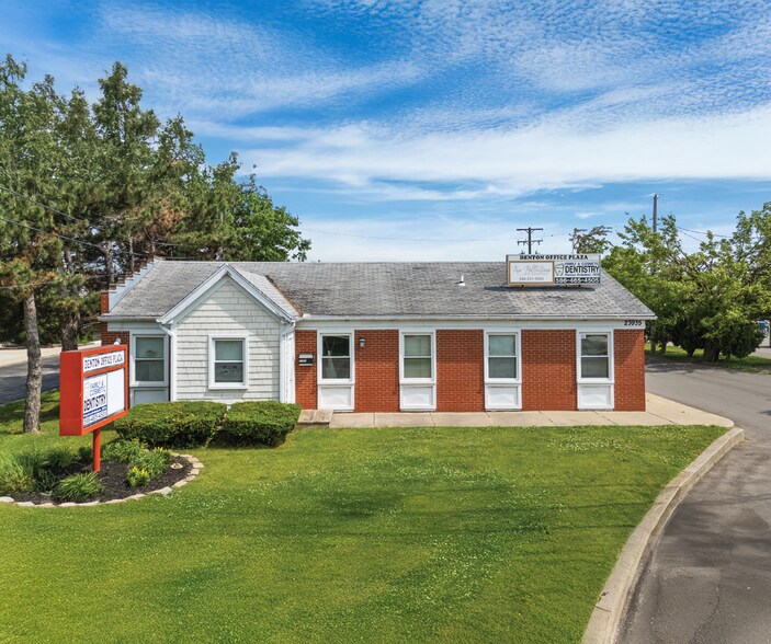 Primary Photo Of 23935 Denton St, Clinton Township Office For Sale