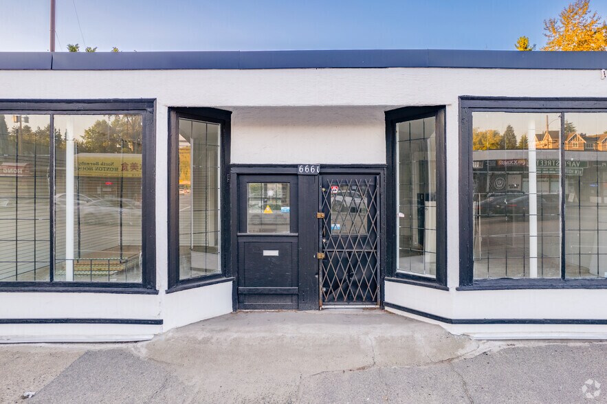 More Photos Of 6661 E Hastings St, Burnaby Storefront For Lease