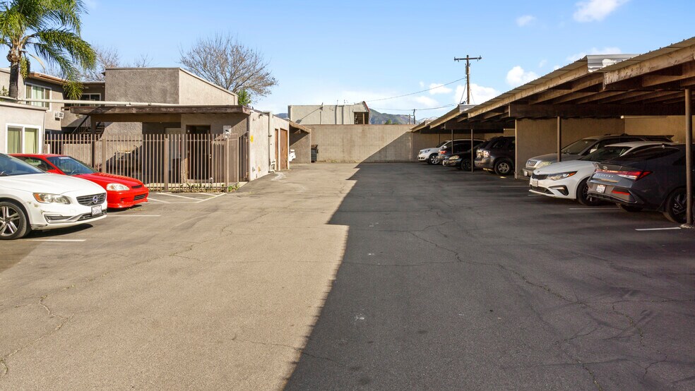 More Photos Of 141 E 42nd St, San Bernardino Apartments For Sale