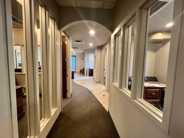 More Photos Of 18275 N 59th Ave, Glendale Medical For Sale