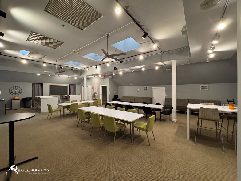 More Photos Of 4651 Olde Towne Pky, Marietta Office Residential For Lease