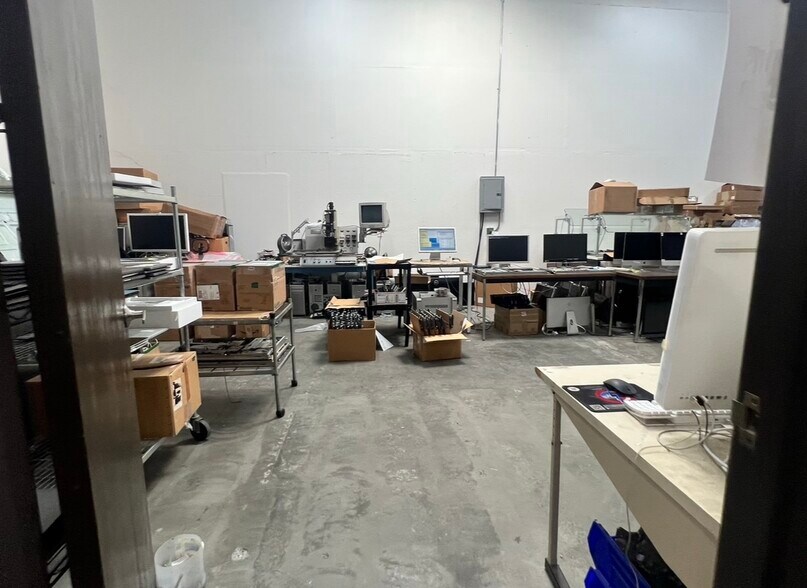 More Photos Of 4450 Enterprise St, Fremont Manufacturing For Sale