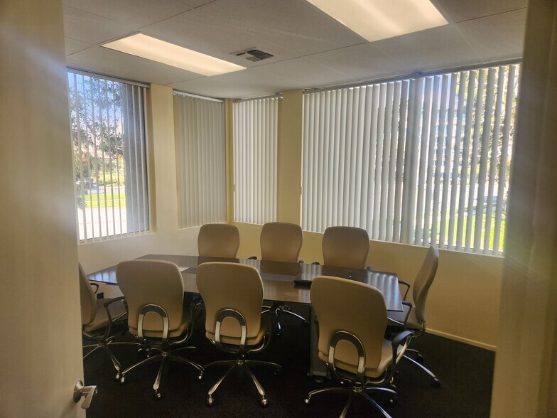 More Photos Of 4700 Teller Ave, Newport Beach Office For Lease