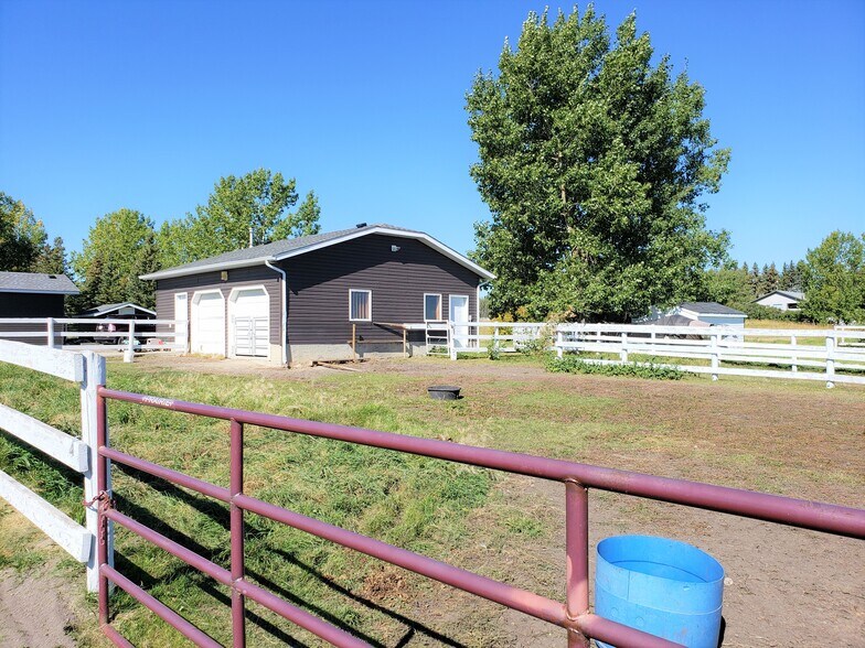 More Photos Of 272210 Rge Rd 291 NE, Airdrie Land For Sale