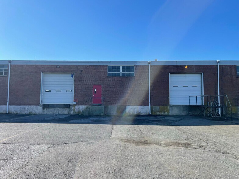 More Photos Of 1193 S River Rd, Cranbury Manufacturing For Lease