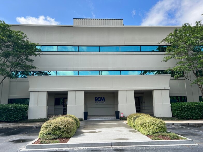 Primary Photo Of 4000 Park Rd, Charlotte Office For Sale