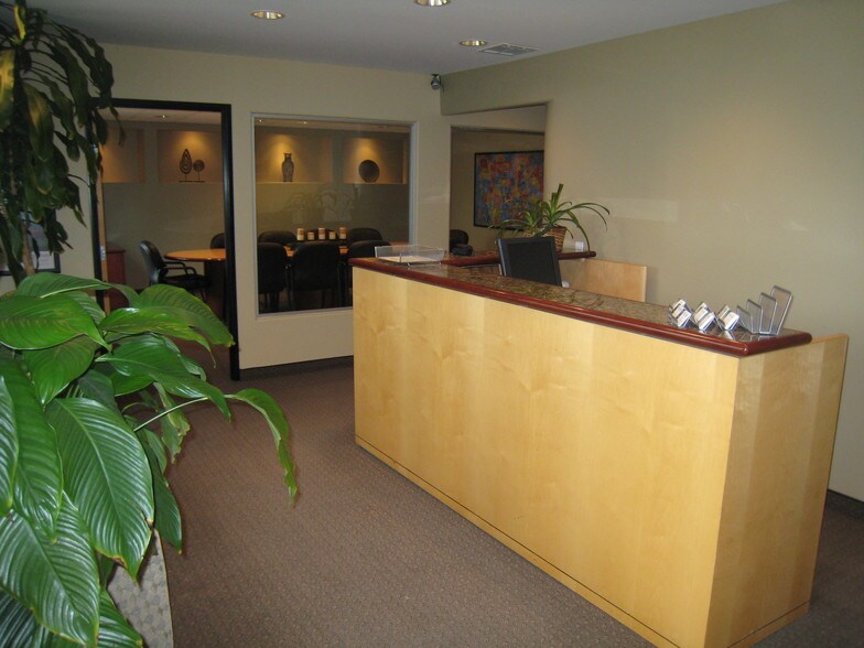 More Photos Of 118 N State College Blvd, Fullerton Medical For Lease