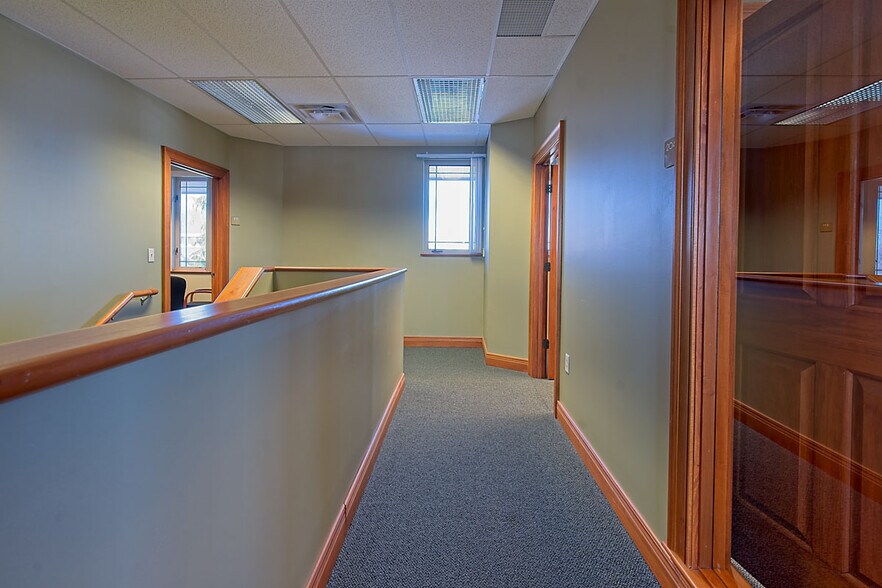 More Photos Of 10-24 Remick Blvd, Springboro Medical For Sale