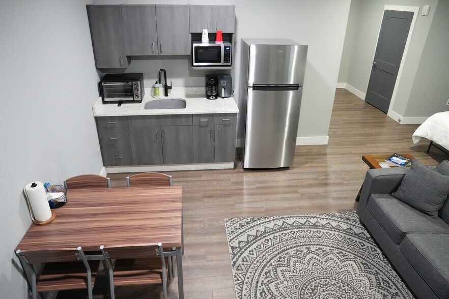 More Photos Of 405 Chickamauga Dr, Dayton Apartments For Sale