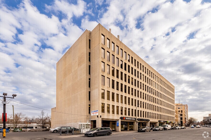 40504090 SainteCatherine Rue O, Westmount, QC H3Z 1P2 Medical