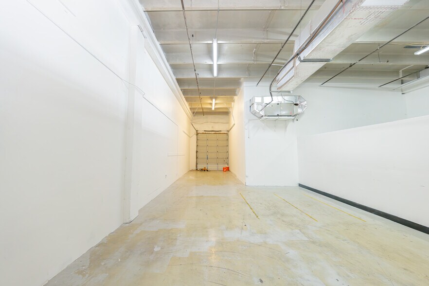 More Photos Of 4095 N 28th Way, Hollywood Warehouse For Lease