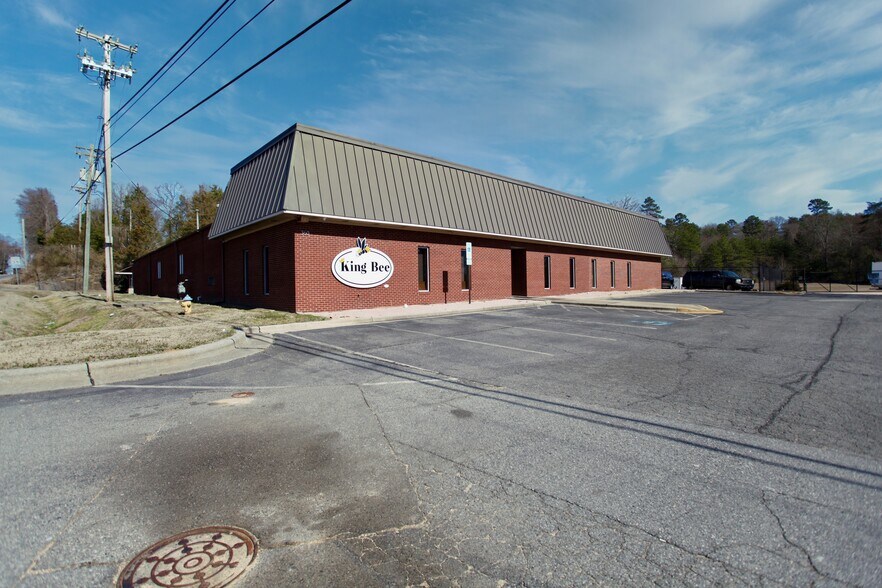 More Photos Of 360 Old Salisbury-concord Rd, Concord Distribution For Sale