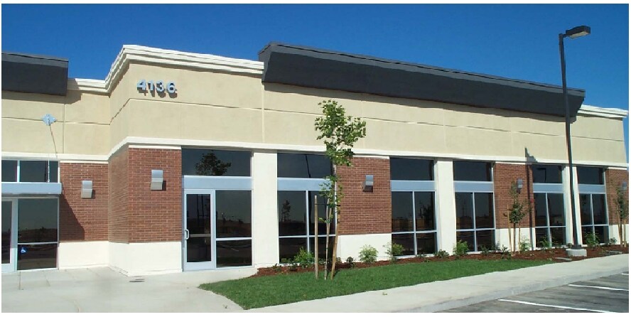 More Photos Of 4136 E Commerce Way, Sacramento Medical For Lease