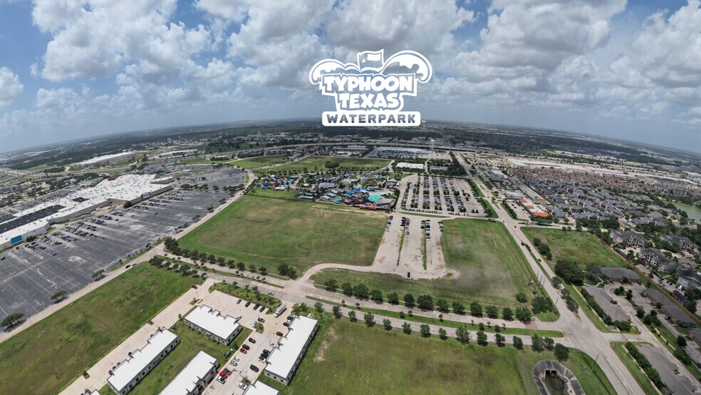 More Photos Of 0 Star Ln, Katy Land For Sale