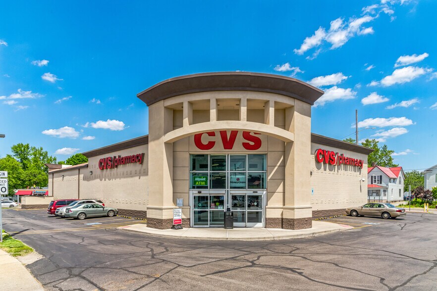 Primary Photo Of 100 N Detroit St, Warsaw Drugstore For Sale