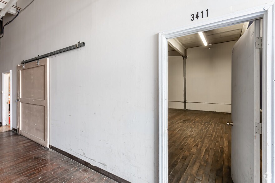 More Photos Of 165 Front St, Chicopee Office For Lease