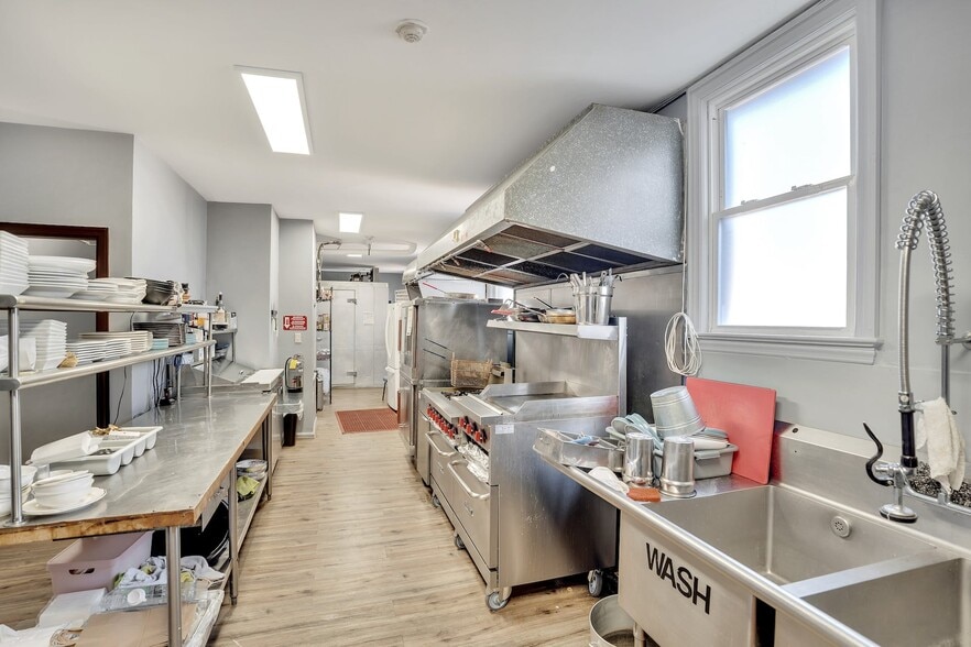 More Photos Of 68 Lanza Ave, Garfield Lodge Meeting Hall For Sale