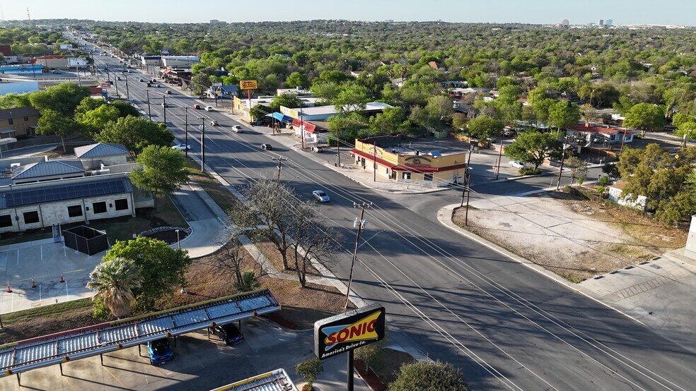 More Photos Of 984 Bandera Rd, San Antonio Land For Sale