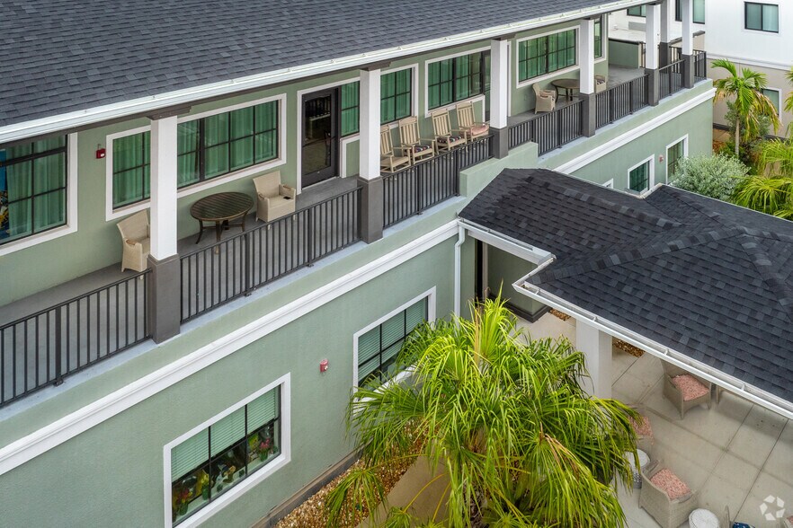 More Photos Of 1321 NE 24th Ave, Cape Coral Assisted Living For Sale