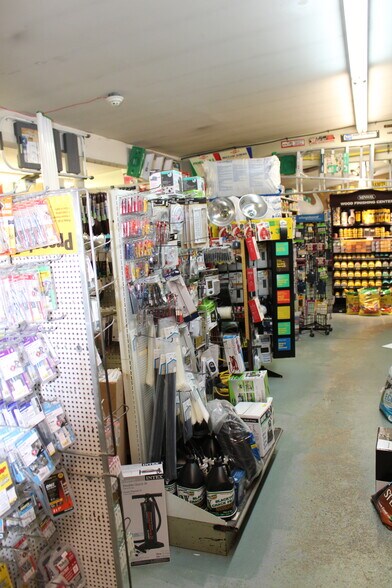 More Photos Of 111 Highland Lakes Rd, Highland Lakes General Retail For Sale