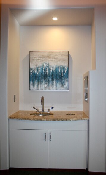 More Photos Of 650 Sierra Rose Dr, Reno Medical For Sale