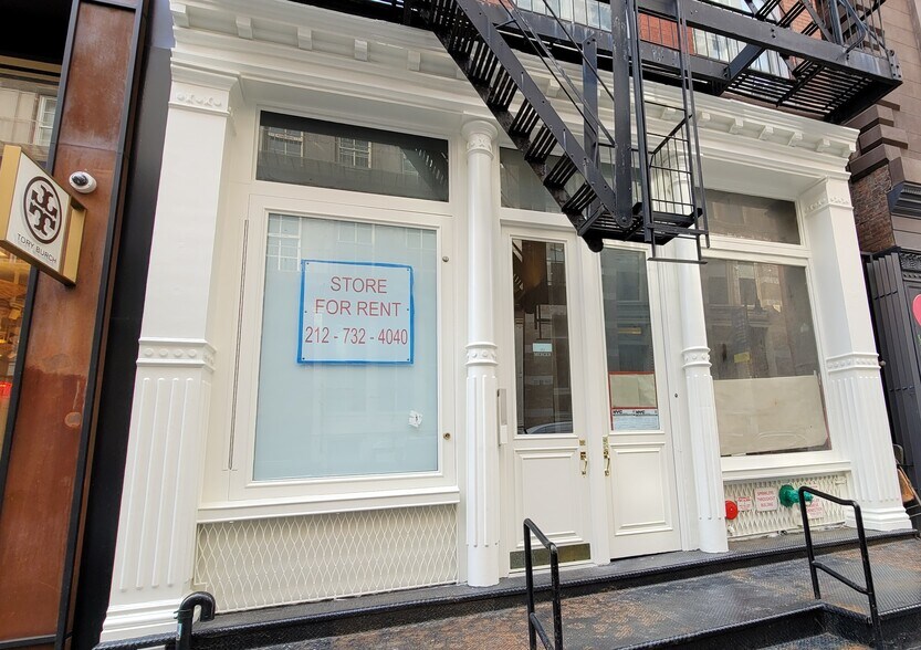 Primary Photo Of 153 Mercer St, New York Storefront Retail Residential For Lease