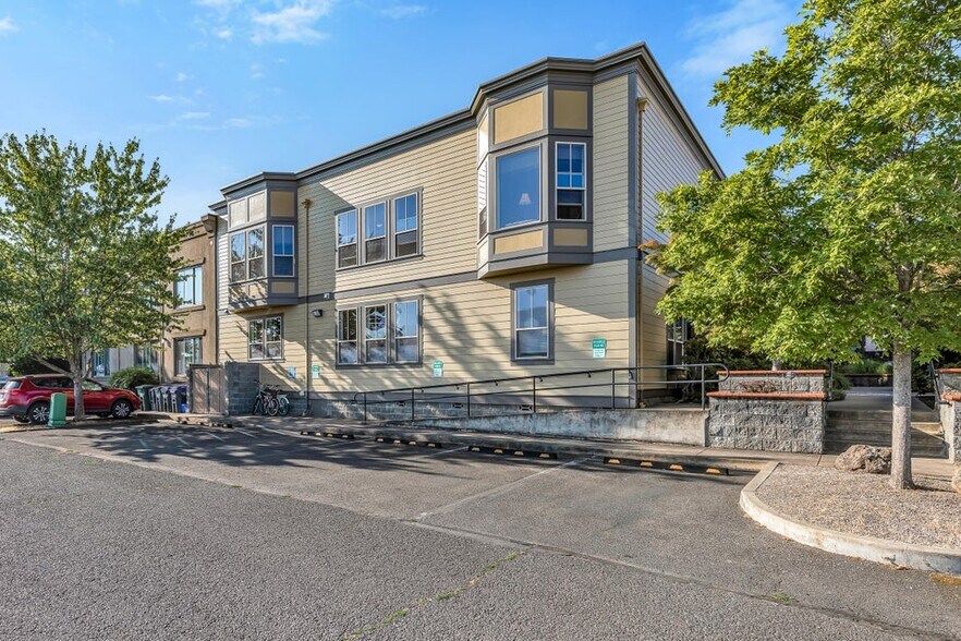 More Photos Of 545 A St, Ashland Apartments For Sale