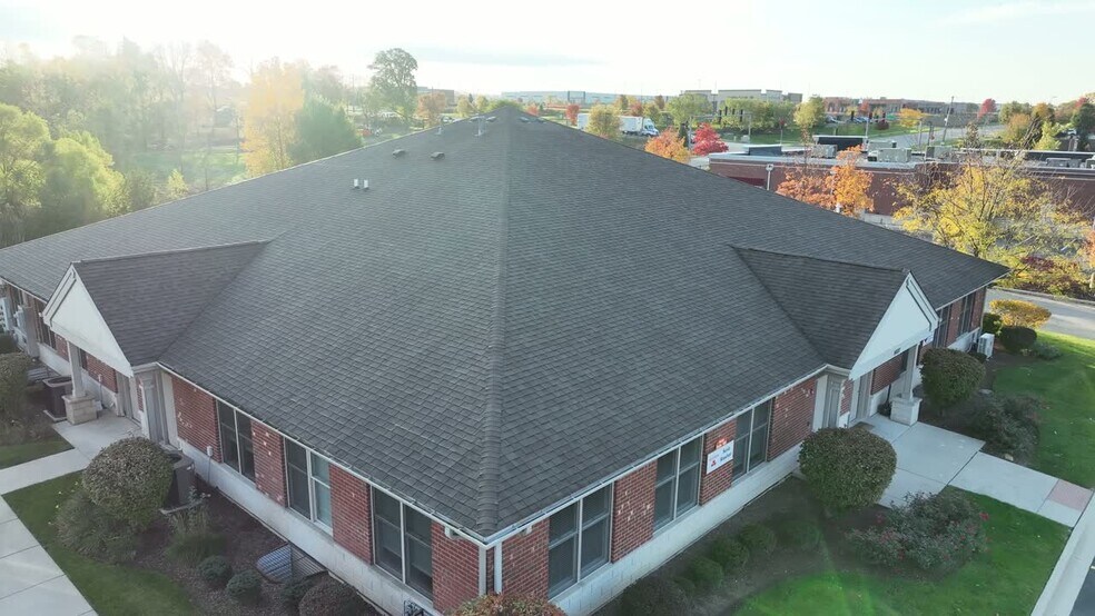 Primary Photo Of 16610 W 159th St, Lockport Office For Lease