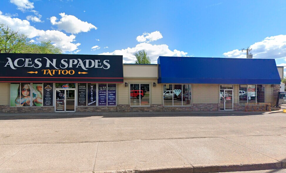 Primary Photo Of 12205 118th Ave NW, Edmonton Storefront For Lease