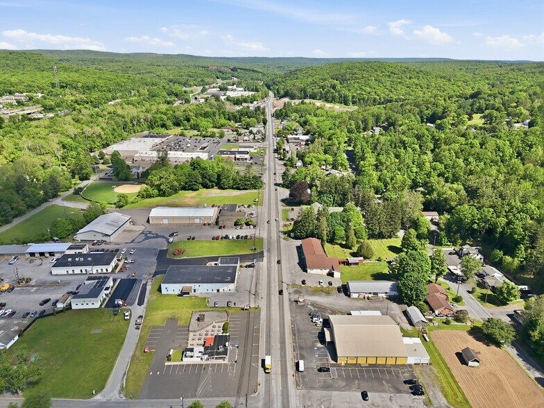 More Photos Of 2889 PA-611, Tannersville General Retail For Sale