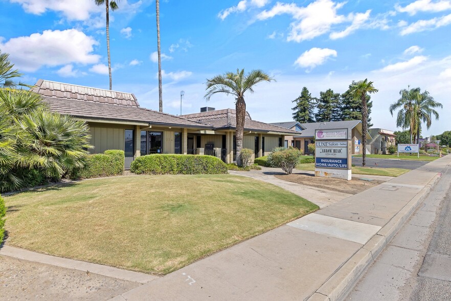 Primary Photo Of 561 N Alta Ave, Dinuba Medical For Lease