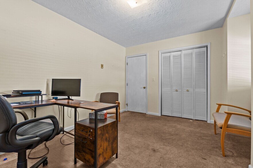 More Photos Of 101 N Main St, Stanton Healthcare For Sale