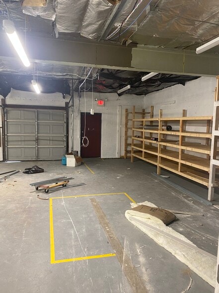 More Photos Of 1275 Bloomfield Ave, Fairfield Warehouse For Lease