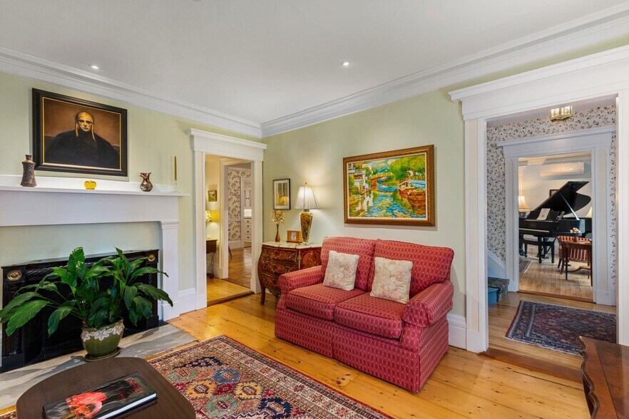 More Photos Of 22 High St, Camden Hospitality For Sale