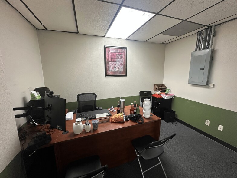 More Photos Of 1208-1218 FM 78, Schertz Freestanding For Lease