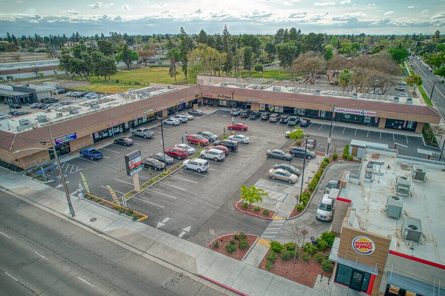 Primary Photo Of 2701-2741 N Blackstone Ave, Fresno Freestanding For Sale